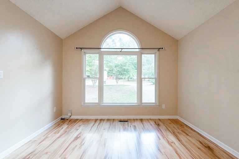 Photo 12 of 21 - 4804 Buttonbush Dr, Durham, NC 27712