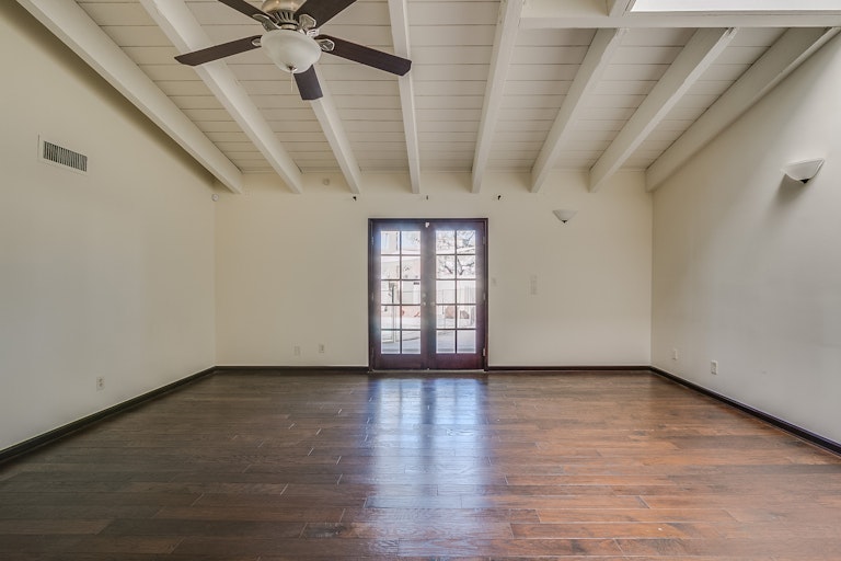 Photo 5 of 30 - 848 E Coral Gables Dr, Phoenix, AZ 85022