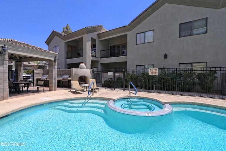 Photo 21 of 25 - 4525 N 22nd St #204, Phoenix, AZ 85016