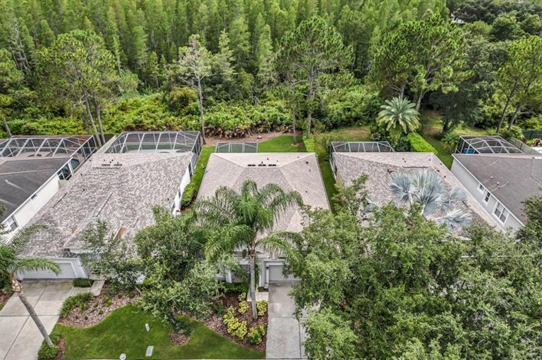 Photo 35 of 44 - 9313 Hunters Park Way, Tampa, FL 33647