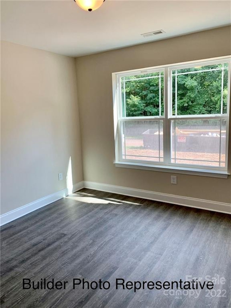 Photo 8 of 14 - 189 Sweet Cherry Ln #2, Stony Point, NC 28678