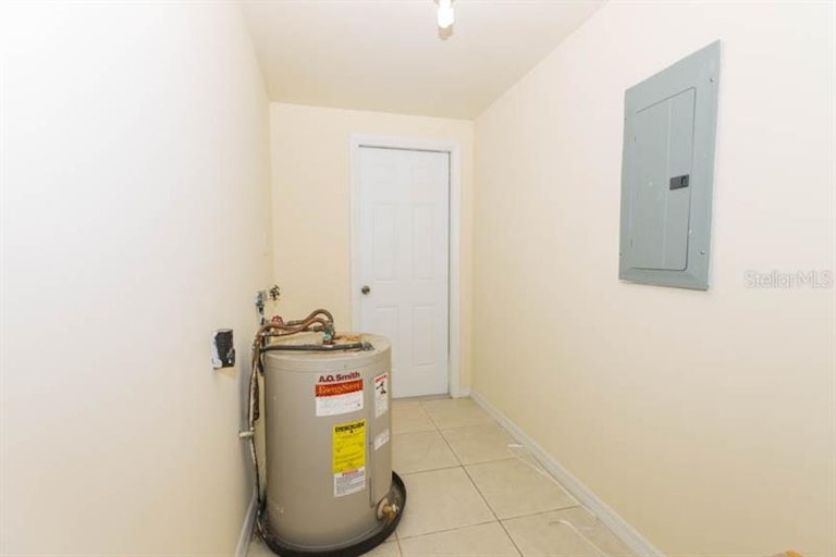 Photo 18 of 25 - 1509 W River Shore Way, Tampa, FL 33603