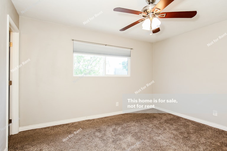 Photo 15 of 27 - 1441 S No Le Hace, Tucson, AZ 85713