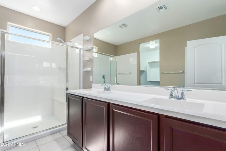 Photo 12 of 29 - 13542 W Remuda Dr, Peoria, AZ 85383