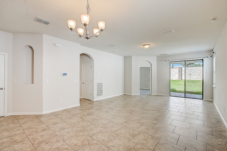 Photo 5 of 35 - 2950 Timber Hawk Cir, Ocoee, FL 34761