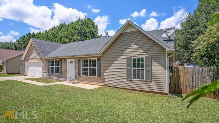 Photo 4 of 33 - 6732 Dorsett Shoals Rd, Douglasville, GA 30135
