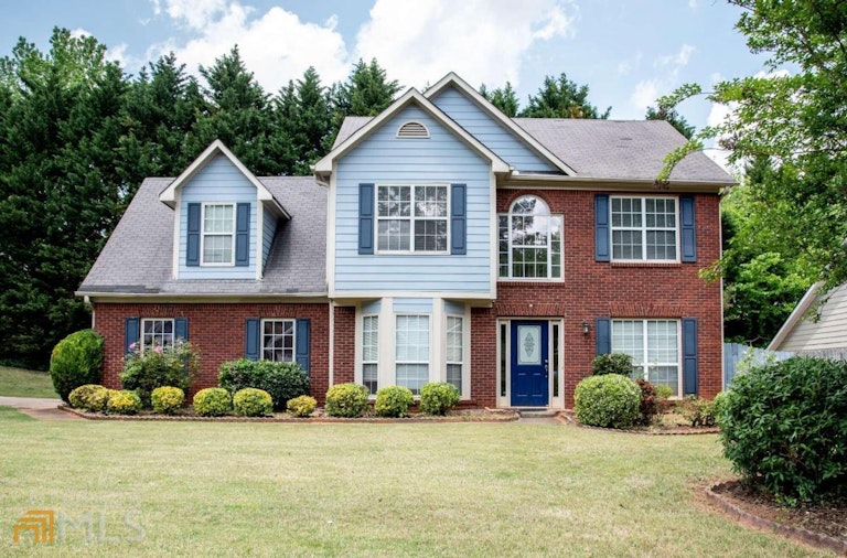 Photo 1 of 46 - 605 Sterling Pointe Ct, Lawrenceville, GA 30043