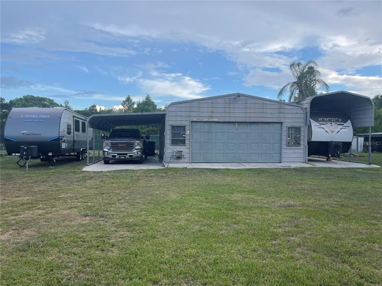 Photo 9 of 53 - 651 Rosedale Ave, Saint Cloud, FL 34769