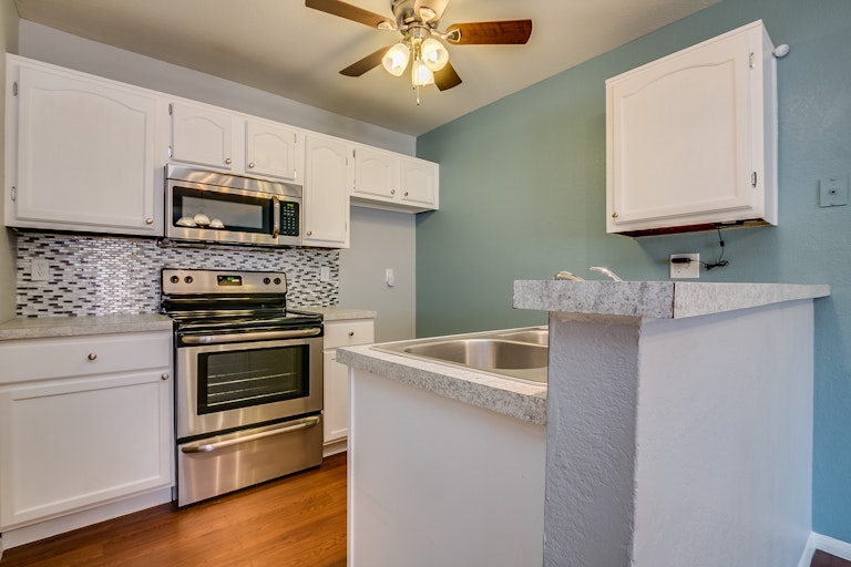 Photo 11 of 24 - 625 S Westwood #187, Mesa, AZ 85210