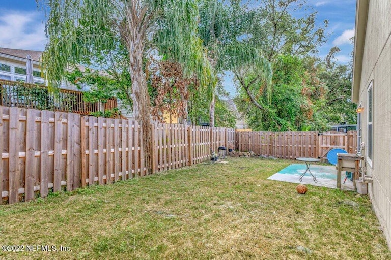 Photo 28 of 42 - 11981 Harbour Cove Dr S, Jacksonville, FL 32225