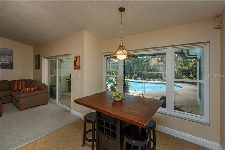 Photo 12 of 23 - 8642 Alegre Cir, Orlando, FL 32836
