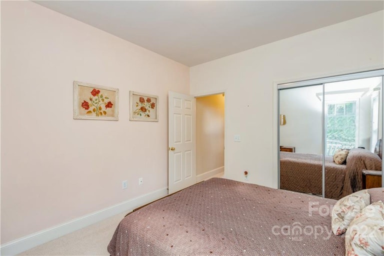 Photo 30 of 36 - 4823 Huddersfield Dr, Harrisburg, NC 28075