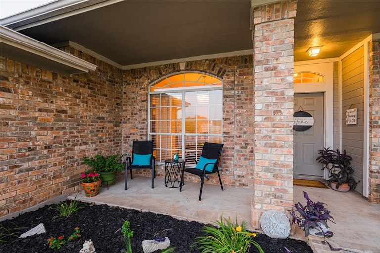 Photo 5 of 40 - 21004 Apache Plum Ln, Pflugerville, TX 78660