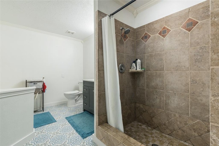 Photo 12 of 20 - 8312 Sussex St, Fort Worth, TX 76108