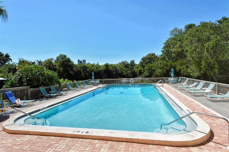 Photo 48 of 77 - 306 Pine Run Dr, Osprey, FL 34229