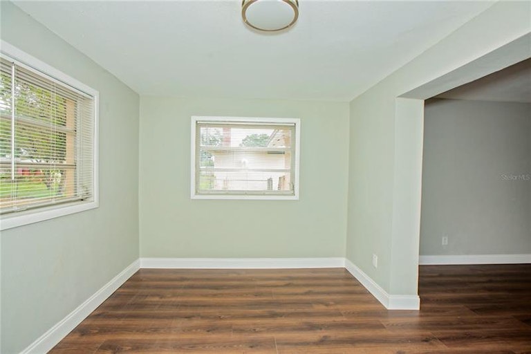 Photo 17 of 36 - 8301 Edie Way, Orlando, FL 32810