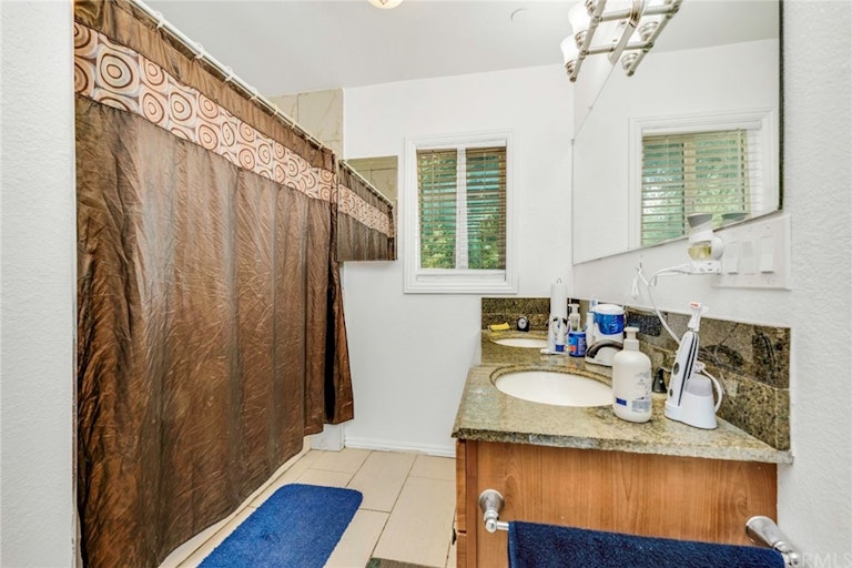 Photo 29 of 47 - 7814 McGroarty St, Sunland, CA 91040