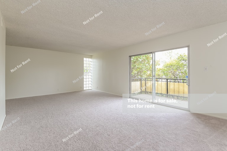Photo 9 of 27 - 3940 E Timrod St #219, Tucson, AZ 85711