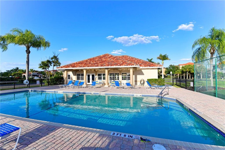 Photo 40 of 51 - 304 9th Ave E, Palmetto, FL 34221