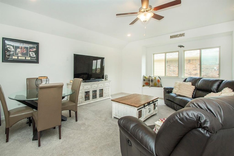 Photo 26 of 34 - 2221 Graham Rd, Anna, TX 75409