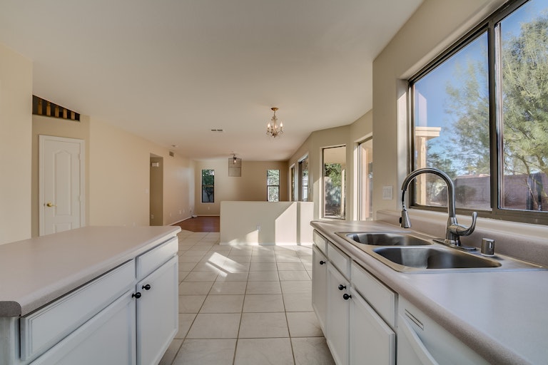 Photo 2 of 35 - 16423 N 39th Pl, Phoenix, AZ 85032