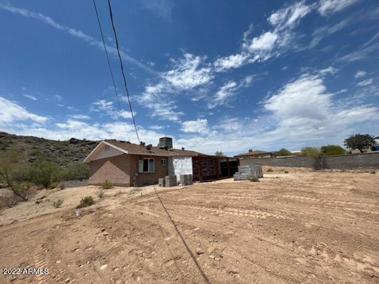 Photo 30 of 30 - 2440 E Valley View Dr, Phoenix, AZ 85042