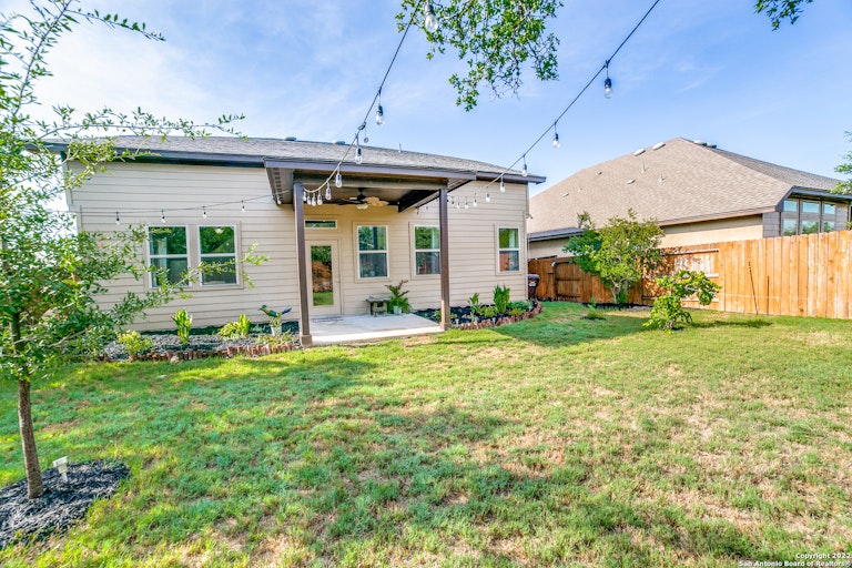 Photo 25 of 29 - 14211 Sam Houston Way, San Antonio, TX 78253