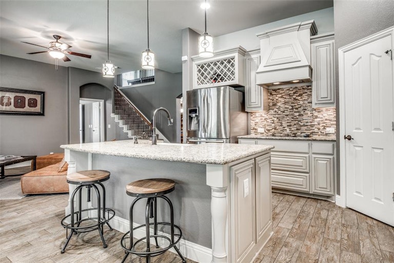 Photo 16 of 39 - 8100 Bonanza St, Aubrey, TX 76227