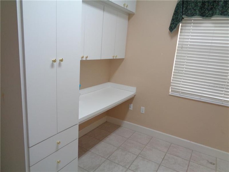 Photo 14 of 25 - 5611 Emerald Ridge Blvd, Lakeland, FL 33813
