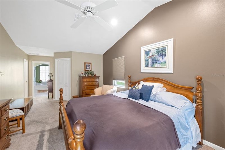 Photo 12 of 40 - 5085 Florentine Ct, Spring Hill, FL 34608