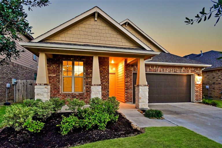 Photo 3 of 37 - 5206 Rue Dela Croix Dr, Katy, TX 77493