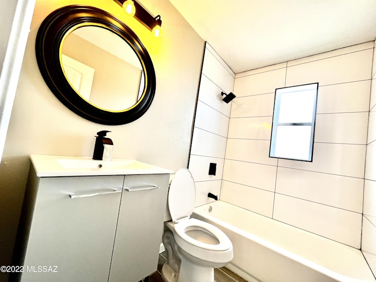 Photo 31 of 39 - 5558 E 24th St, Tucson, AZ 85711