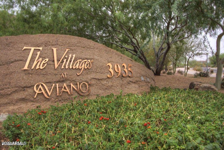 Photo 27 of 41 - 3935 E Rough Rider Rd #1044, Phoenix, AZ 85050