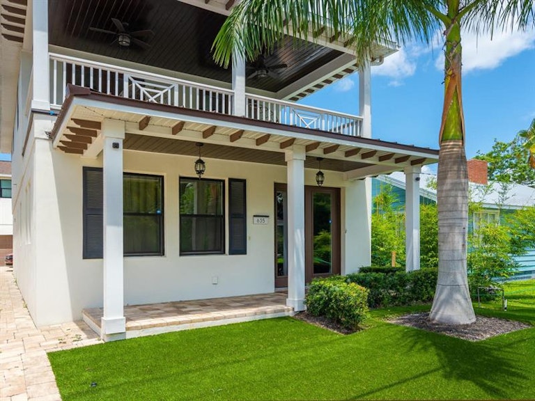 Photo 4 of 69 - 635 N Osprey Ave, Sarasota, FL 34236