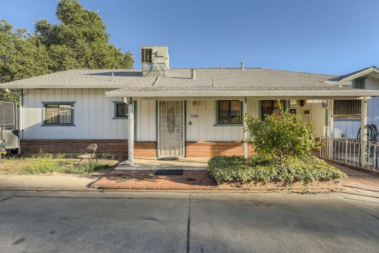 Photo 8 of 35 - 3538 Tarro Way, Carmichael, CA 95608