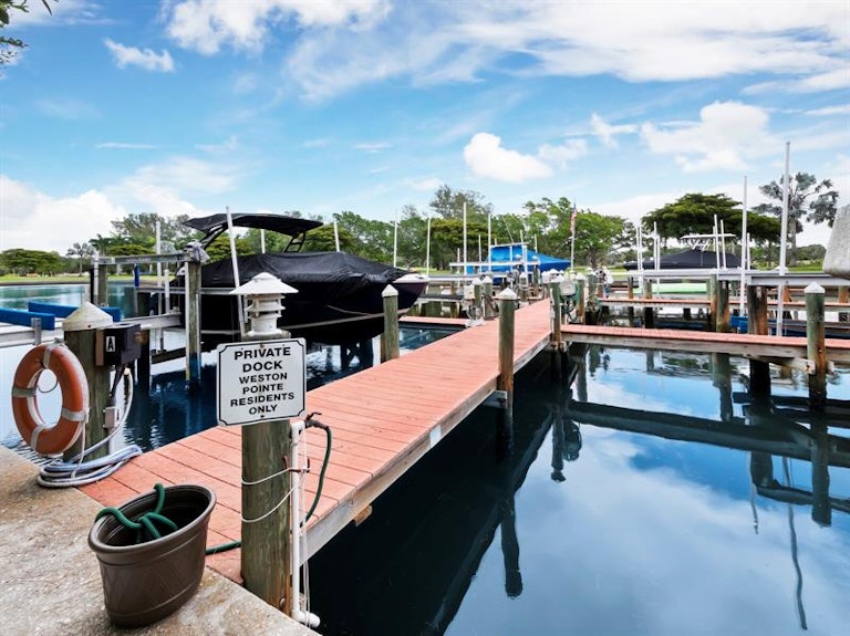 Photo 52 of 68 - 617 Weston Pointe Ct, Longboat Key, FL 34228