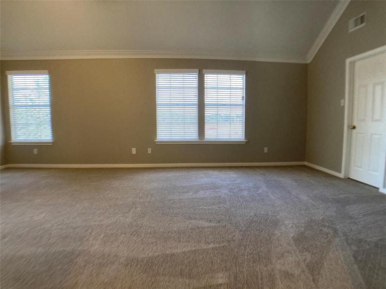 Photo 13 of 20 - 7406 Pleasant Ridge Dr, Houston, TX 77095