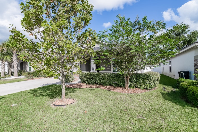 Photo 23 of 25 - 167 Brentley Ln, Orange Park, FL 32065