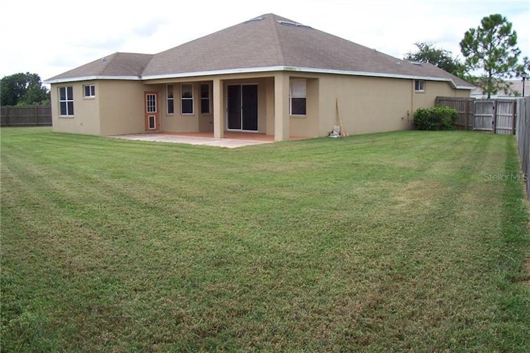 Photo 23 of 24 - 10924 Australian Pine Dr, Riverview, FL 33579