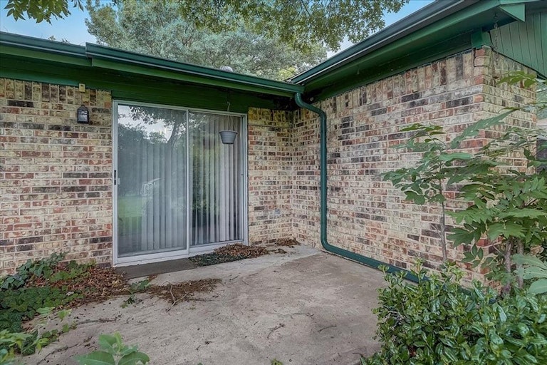 Photo 28 of 37 - 1118 SE 2nd St, Grand Prairie, TX 75051