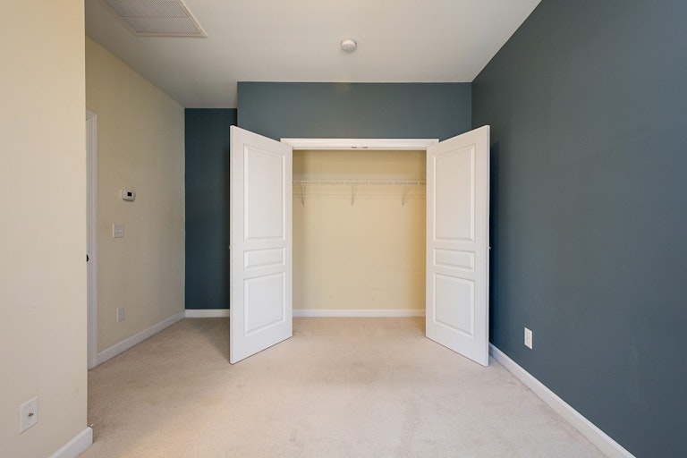 Photo 16 of 19 - 8016 Sycamore Hill Ln, Raleigh, NC 27612