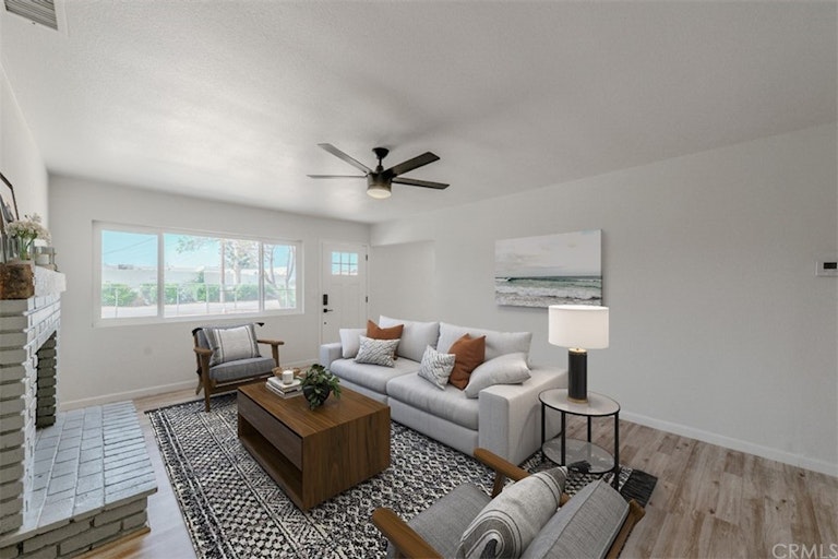 Photo 7 of 33 - 9035 Bellegrave Ave, Jurupa Valley, CA 92509