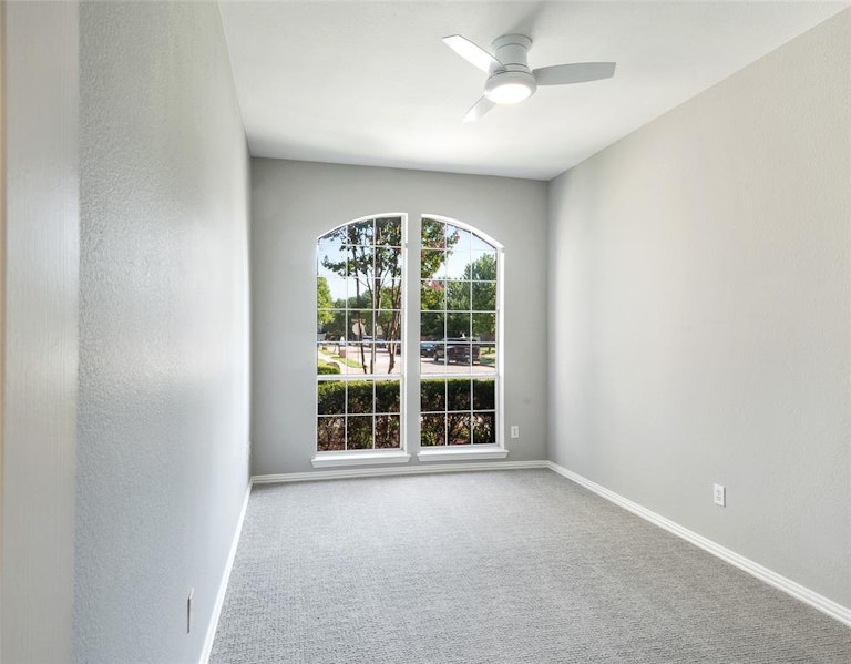 Photo 12 of 29 - 2821 Elmridge Dr, Flower Mound, TX 75022