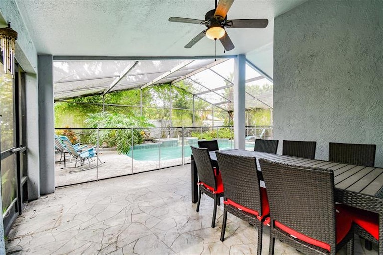 Photo 44 of 59 - 10102 Somersby Dr, Riverview, FL 33578