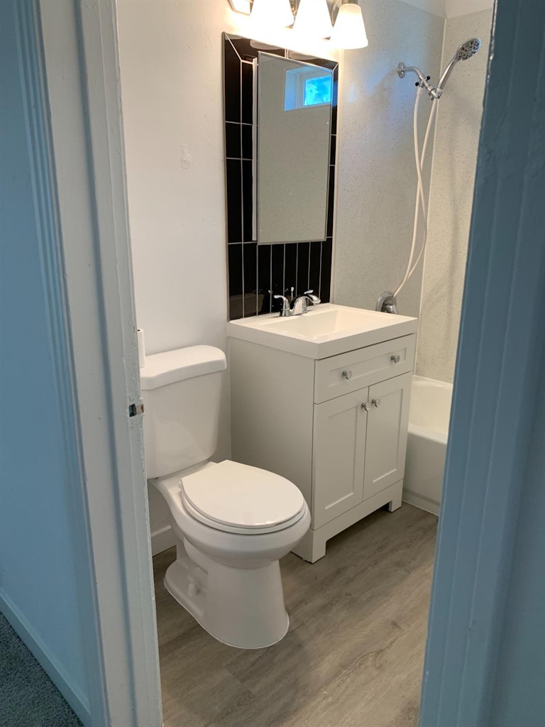 Photo 20 of 69 - 3736 Natoma Way, Sacramento, CA 95838