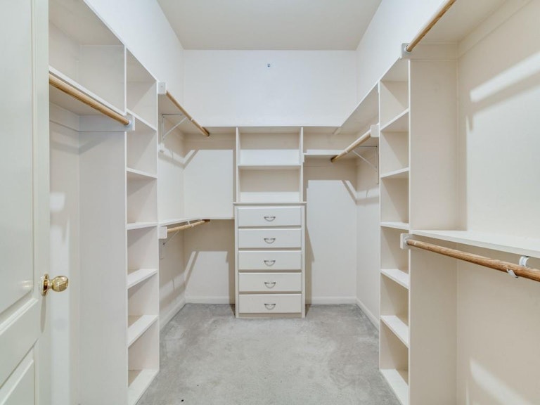 Photo 19 of 33 - 3225 Turtle Creek Blvd #1429, Dallas, TX 75219