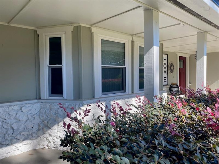 Photo 3 of 23 - 805 E Lansdowne Ave, Orange City, FL 32763
