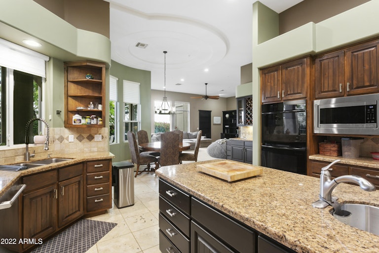 Photo 10 of 48 - 12247 E Mary Katherine Dr, Scottsdale, AZ 85259