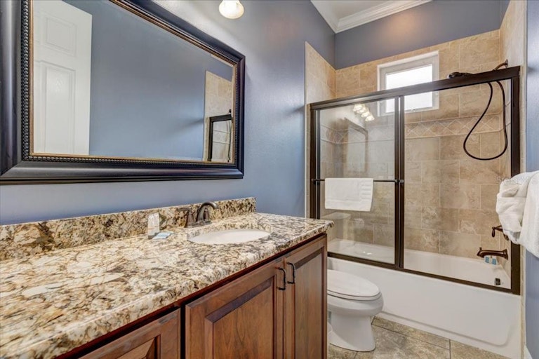 Photo 37 of 58 - 9548 W Gulf Blvd, Treasure Island, FL 33706