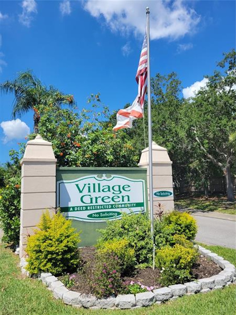Photo 4 of 4 - 7207 16th Avenue Dr W, Bradenton, FL 34209